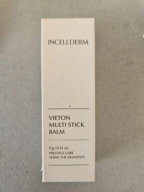 beautycounter white VIETON Multi Stick Balm